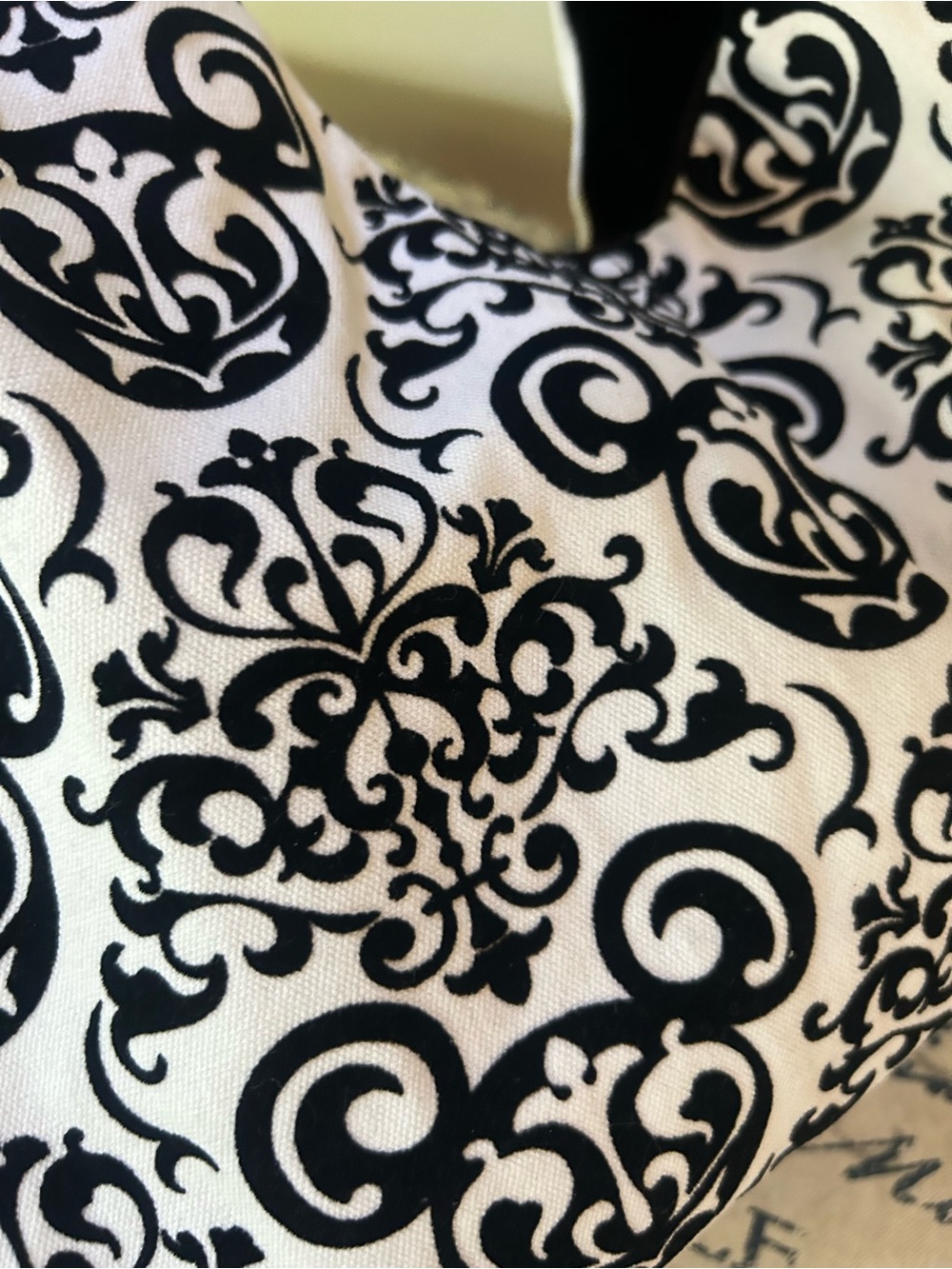 Disneyland Parks Collectible Mickey Mouse Damask Velvet Shoulder Tote Bag - Picture 7 of 9